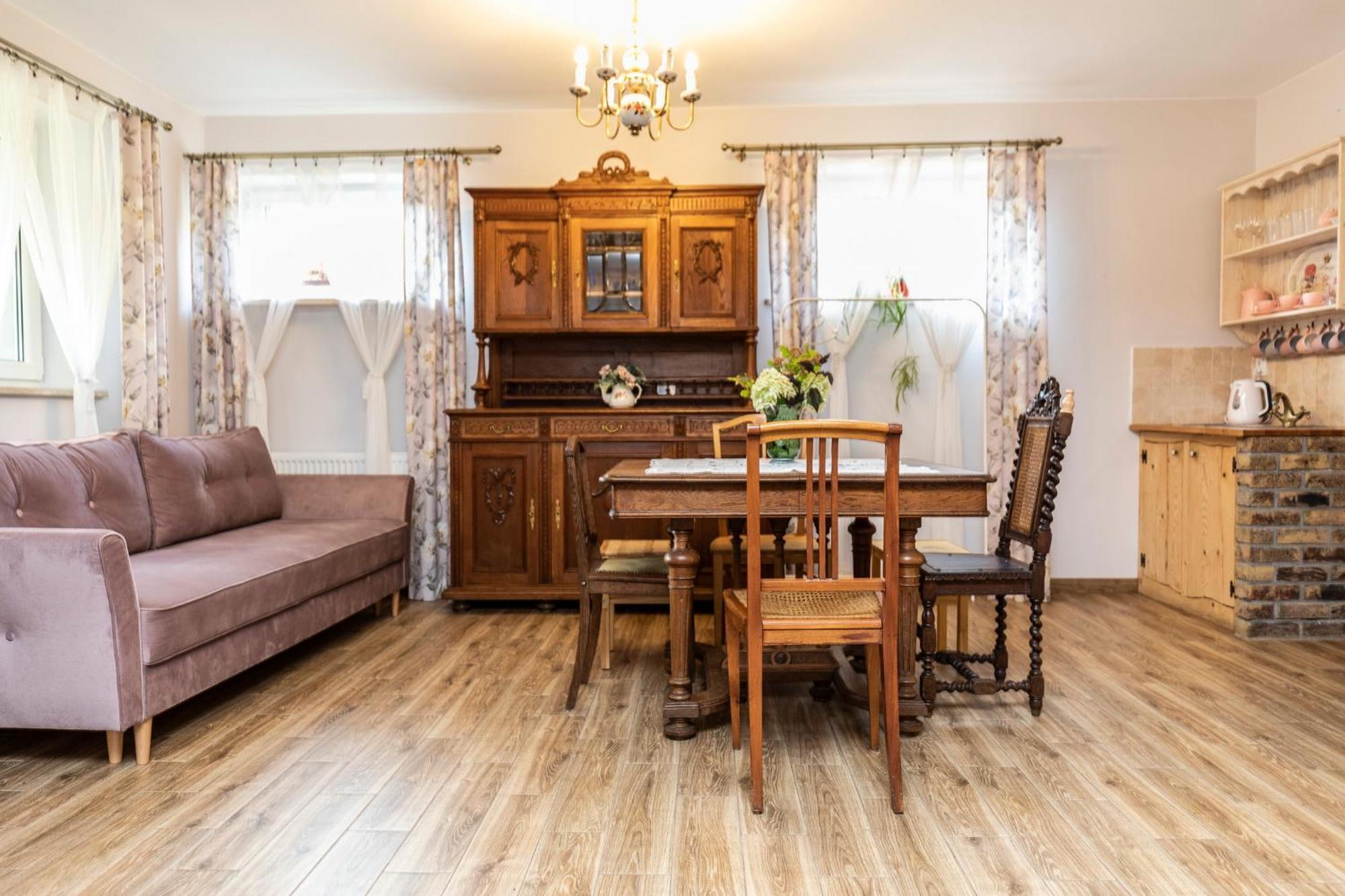 Apartamenty Zielona Owieczka قلعة نيدزيكا المظهر الخارجي الصورة